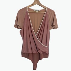 Diane von Furstenberg Rose Pink Flutter Sleeve Surplice Wrap Bodysuit Size M